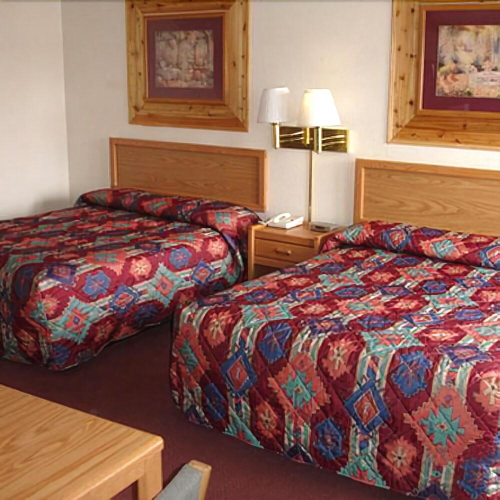North Country Inn & Suites Mandan Exterior foto