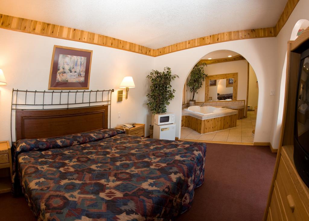 North Country Inn & Suites Mandan Exterior foto