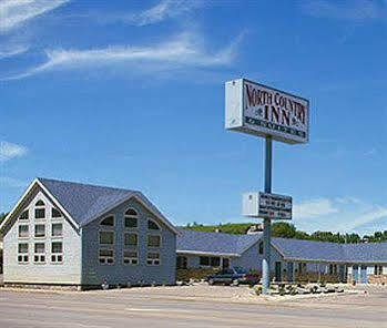 North Country Inn & Suites Mandan Exterior foto